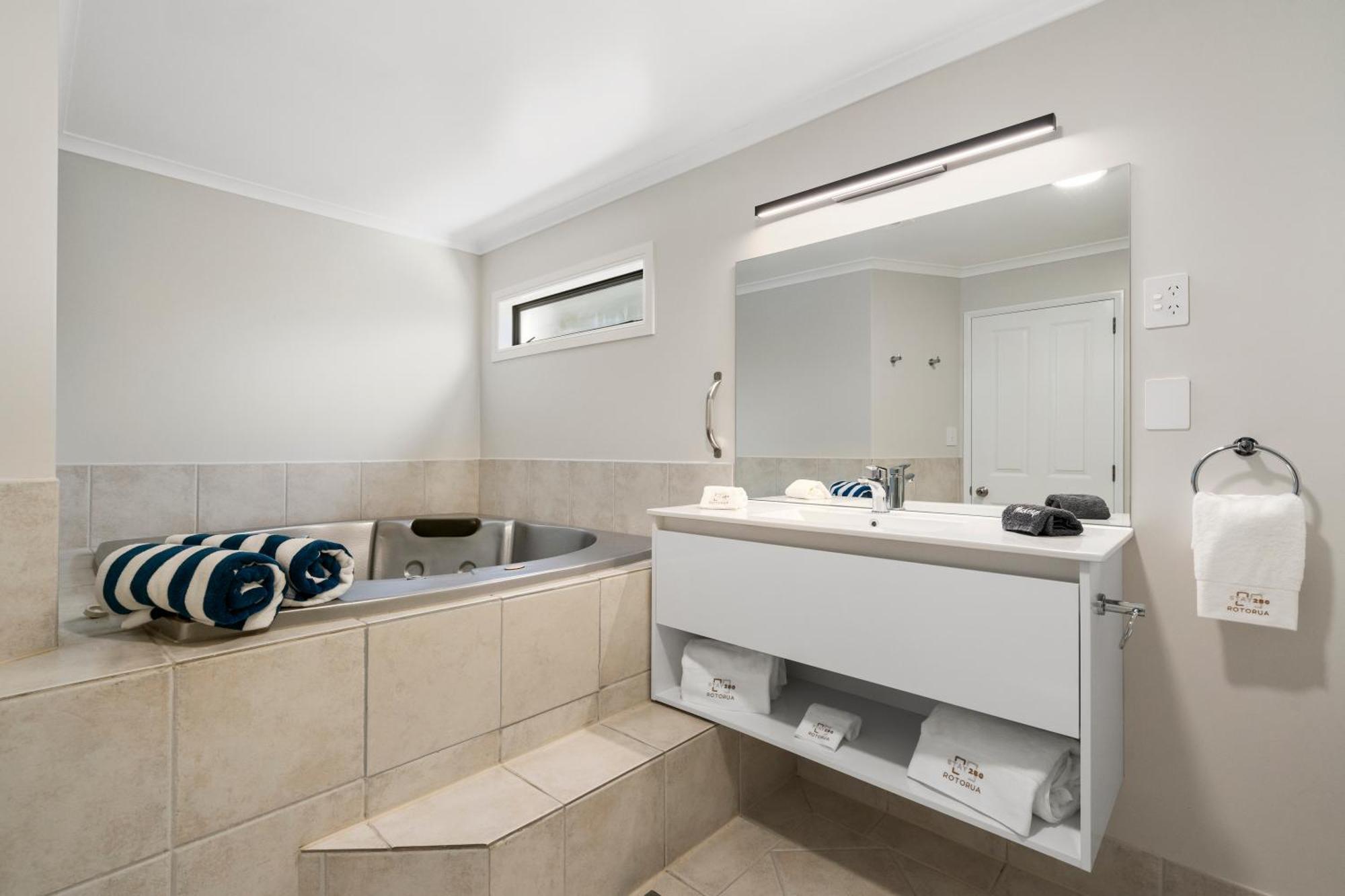 Stay 280 & Stay 284 Rotorua - Refurbished Modern Accommodation Exterior foto